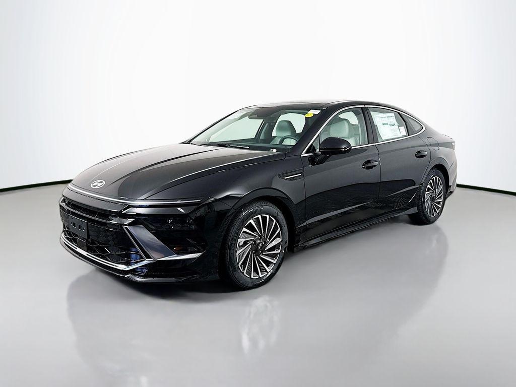 New 2026 Hyundai Sonata Hybrid SEL Sedan