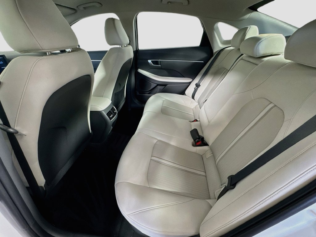 2025 Hyundai Sonata Hybrid SEL - Photo 26