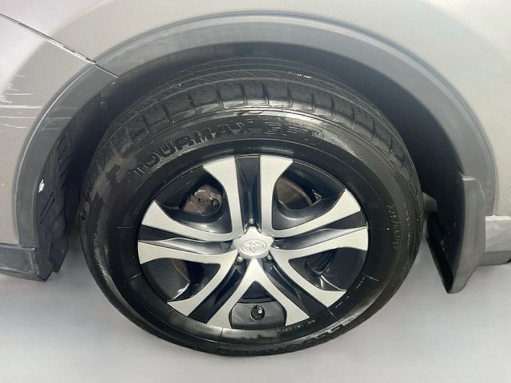 Used 2017 Toyota RAV4 LE SUV