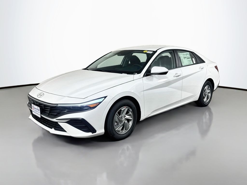 New 2026 Hyundai Elantra SE Sedan