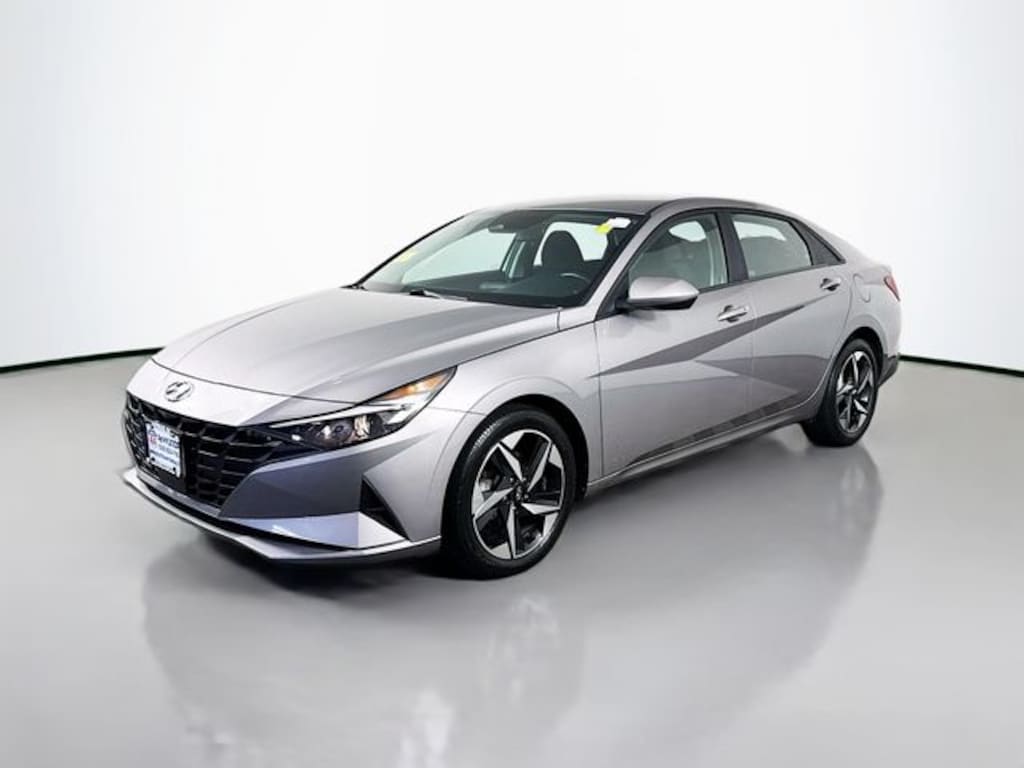 Used 2023 Hyundai Elantra SEL Sedan