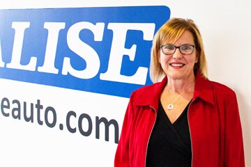 Staff member JoAnn Gendron from ID_99874aad61bd