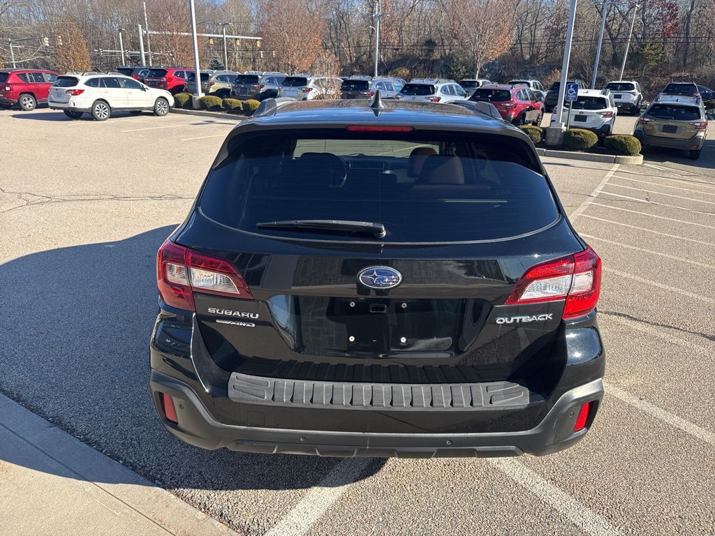 2019 Subaru Outback Touring photo 2