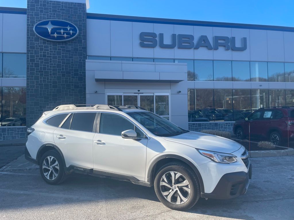 2020 Subaru Outback Limited's photo