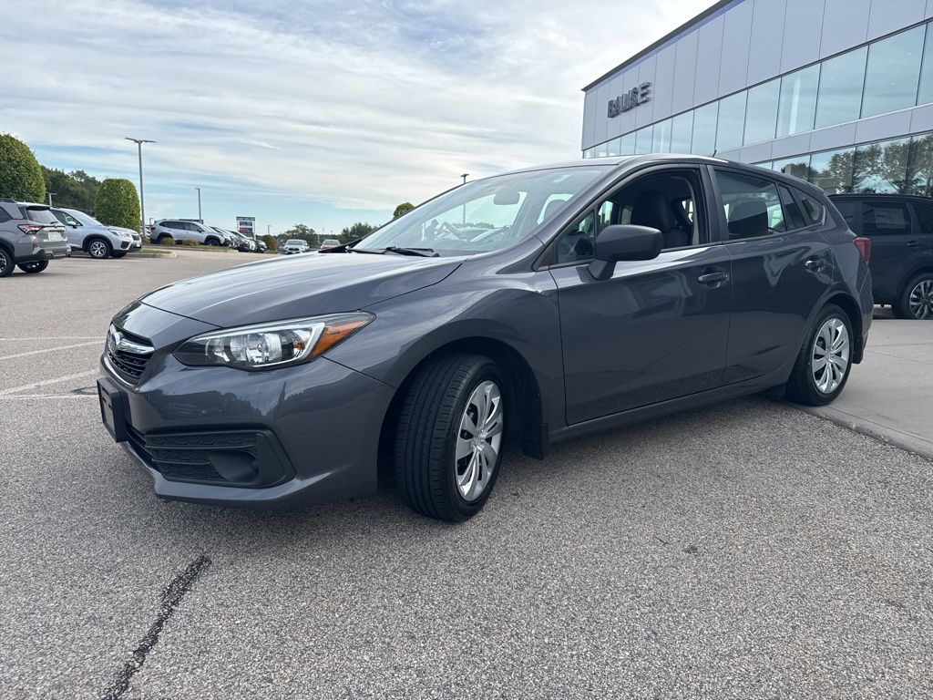 2022 Subaru Impreza Base photo 4