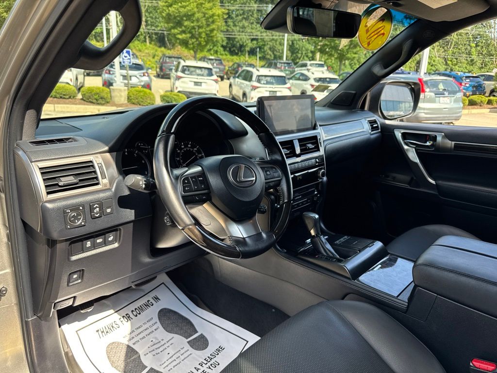 2023 Lexus GX PREMIUM - Photo 11