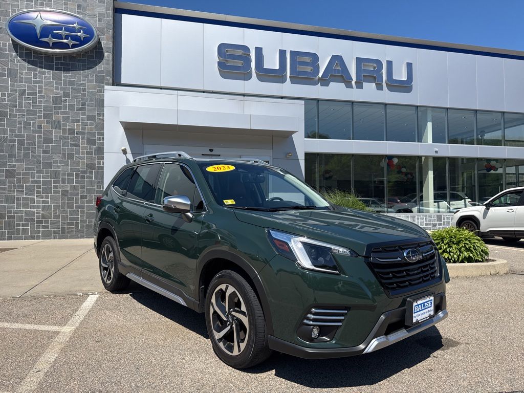 2023 Subaru Forester Touring's photo