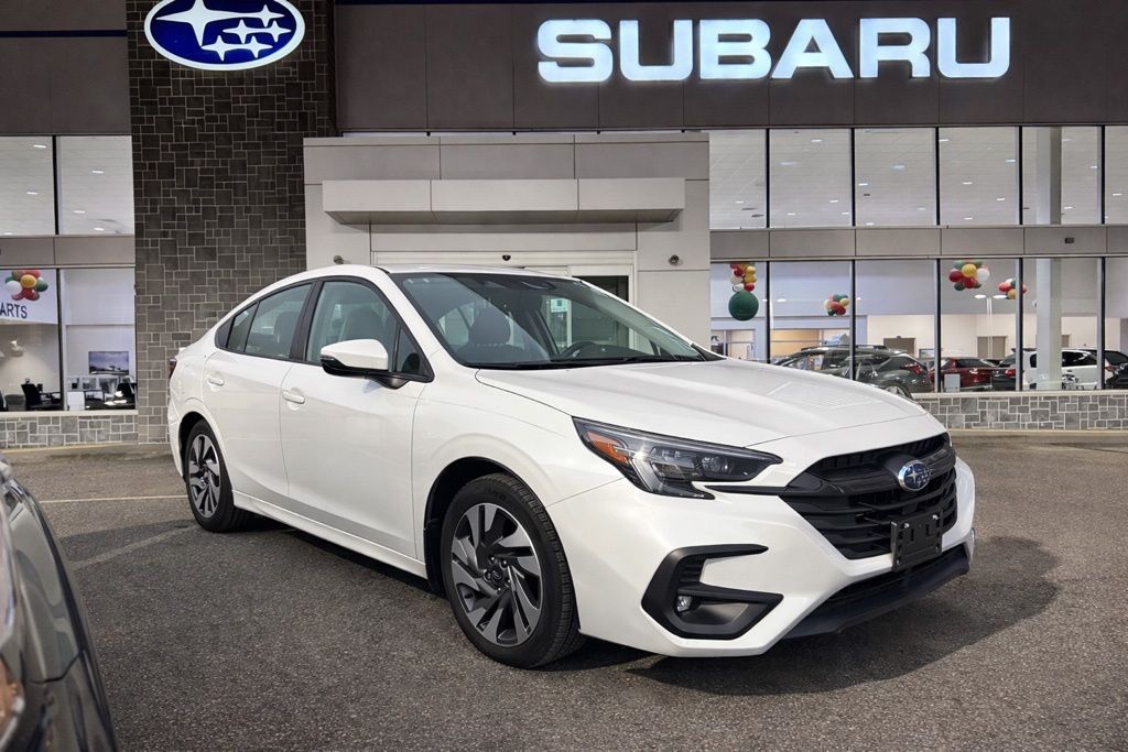 2024 Subaru Legacy Limited's photo