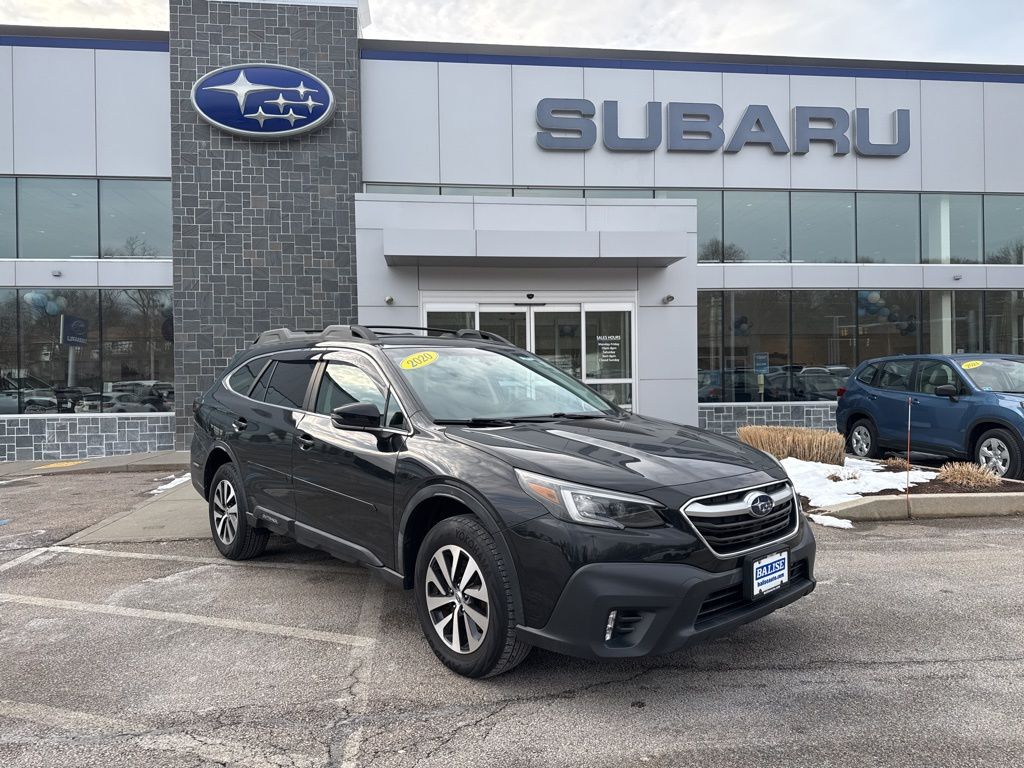 2020 Subaru Outback Premium's photo