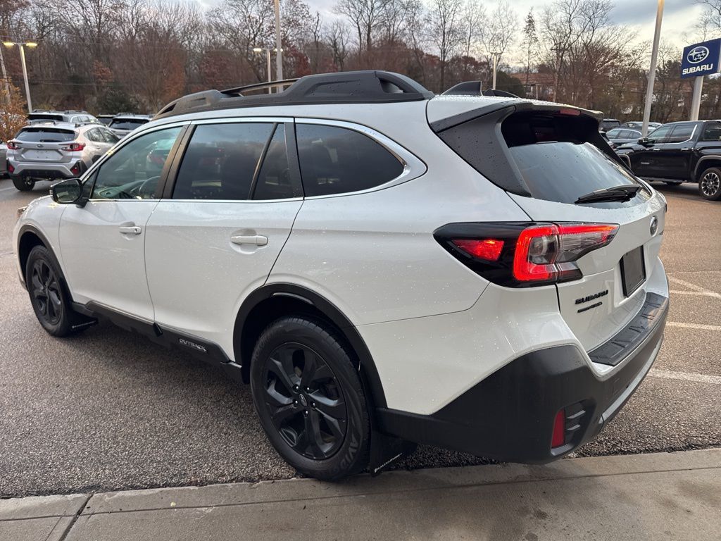 2022 Subaru Outback Onyx Edition photo 4