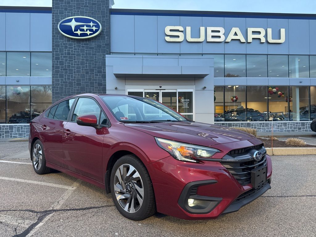 2024 Subaru Legacy Limited's photo