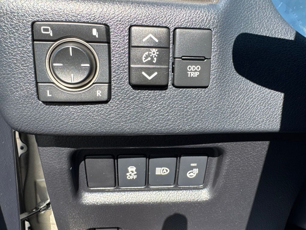 2023 Lexus GX PREMIUM - Photo 28