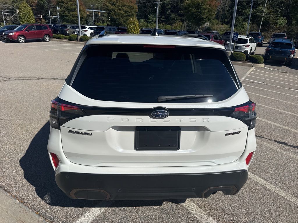 2025 Subaru Forester Sport photo 3