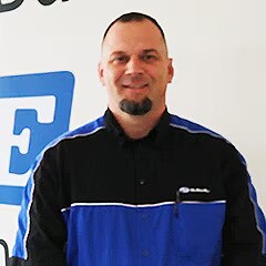 Staff member Jerry Turner from ID_387820c166d5