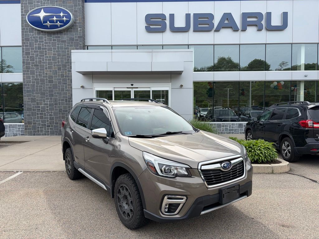 2020 Subaru Forester Touring's photo