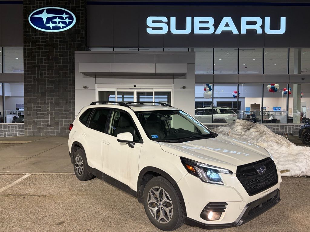2023 Subaru Forester Premium