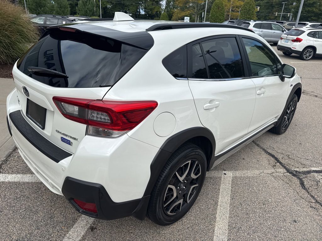 2020 Subaru Crosstrek Hybrid photo 2