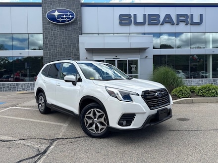 2023 Subaru Forester Premium SUV