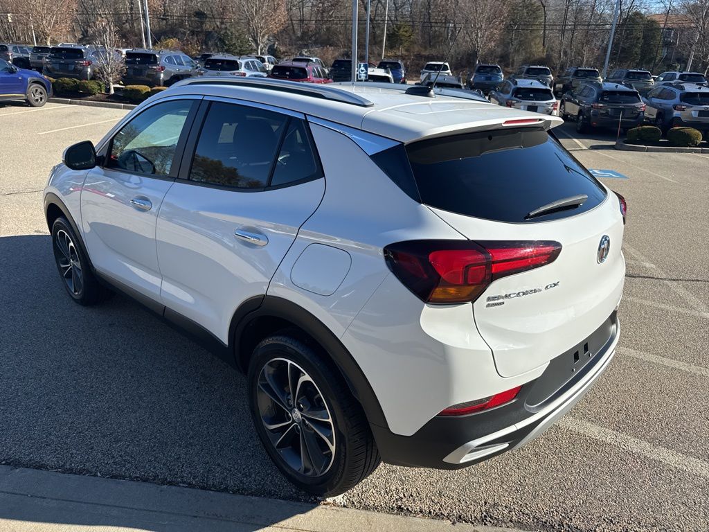 2022 Buick Encore GX Select photo 3