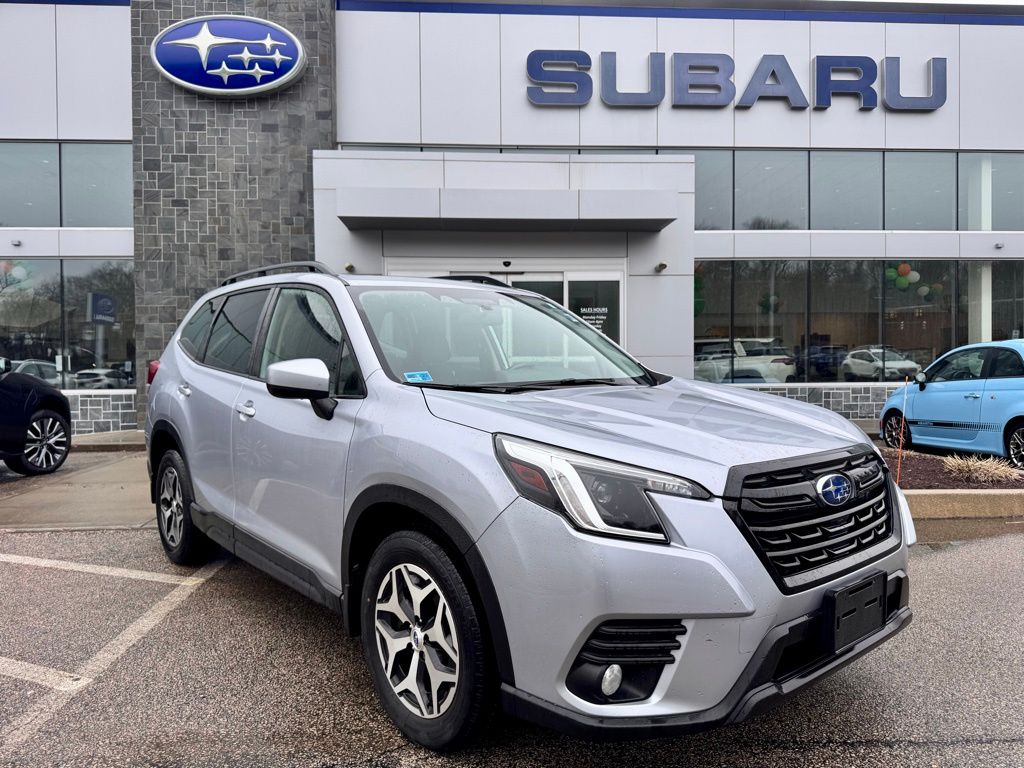 2023 Subaru Forester Premium