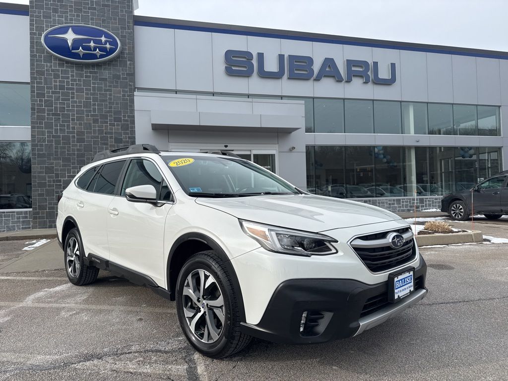 2020 Subaru Outback Limited's photo