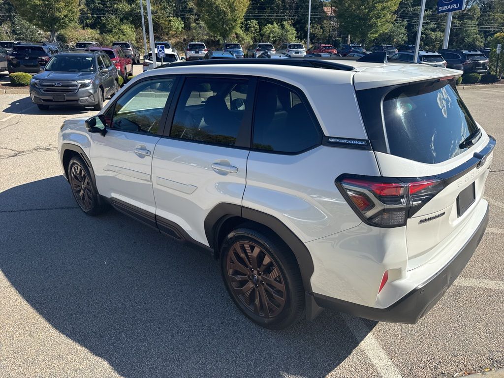 2025 Subaru Forester Sport photo 4