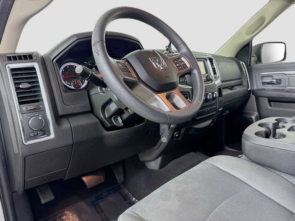 2022 RAM Ram 1500 Classic SLT - Photo 18