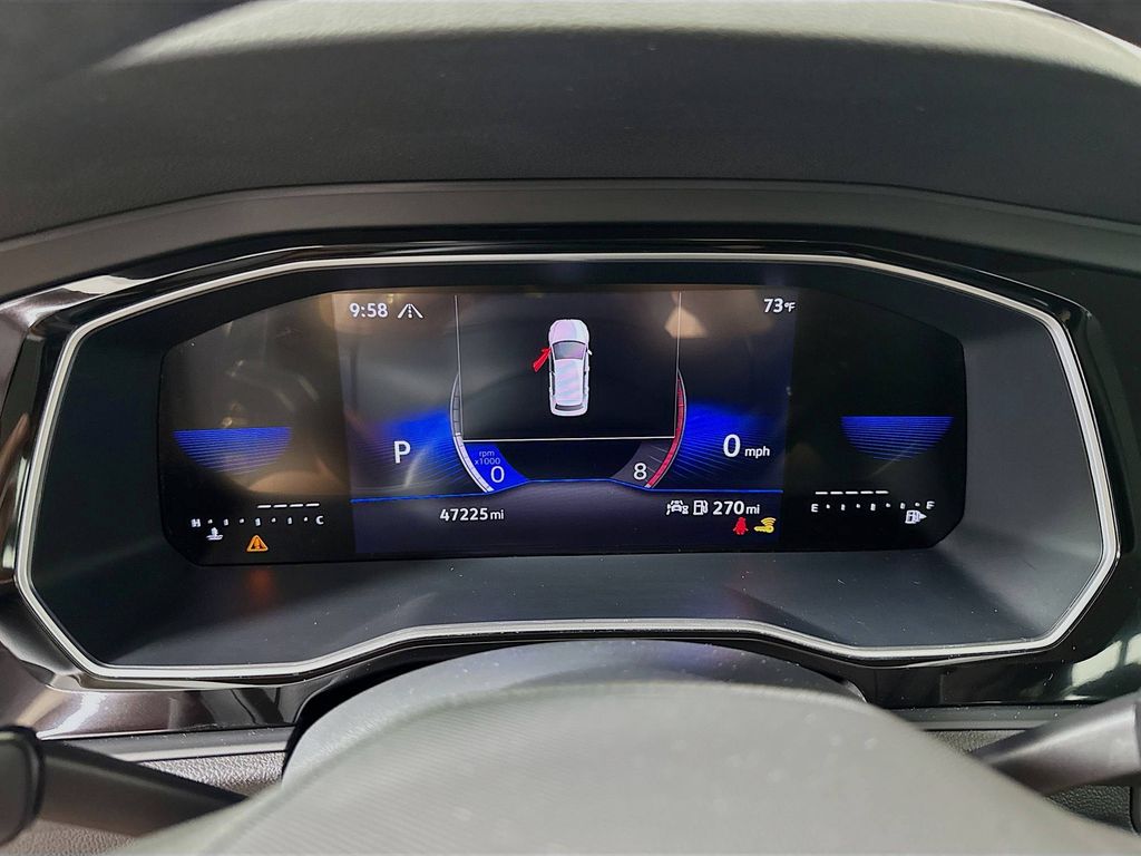 2024 Volkswagen Jetta SE - Photo 11