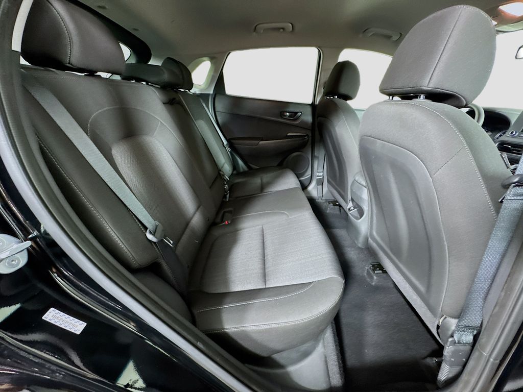 2023 Hyundai Kona SEL - Photo 28