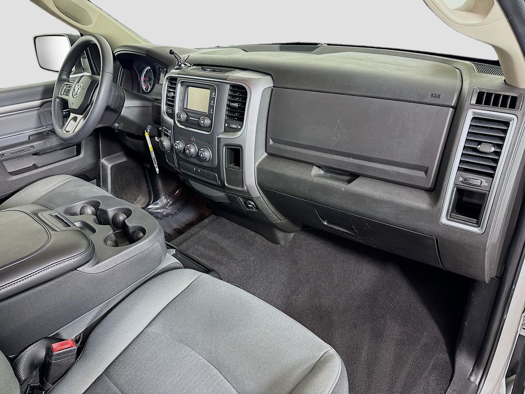 2022 RAM Ram 1500 Classic SLT - Photo 30