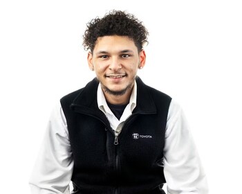 Staff member Luis Lopez from ID_a01770