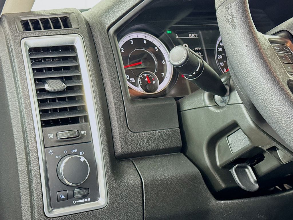 2022 RAM Ram 1500 Classic SLT - Photo 19