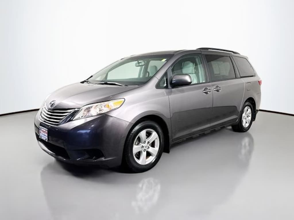 Used 2017 Toyota Sienna LE 8 Passenger Van