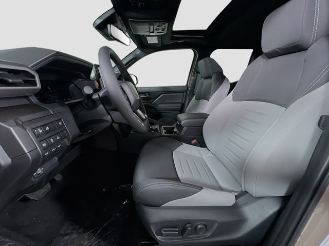2026 Toyota Tacoma TRD Off Road - Photo 18