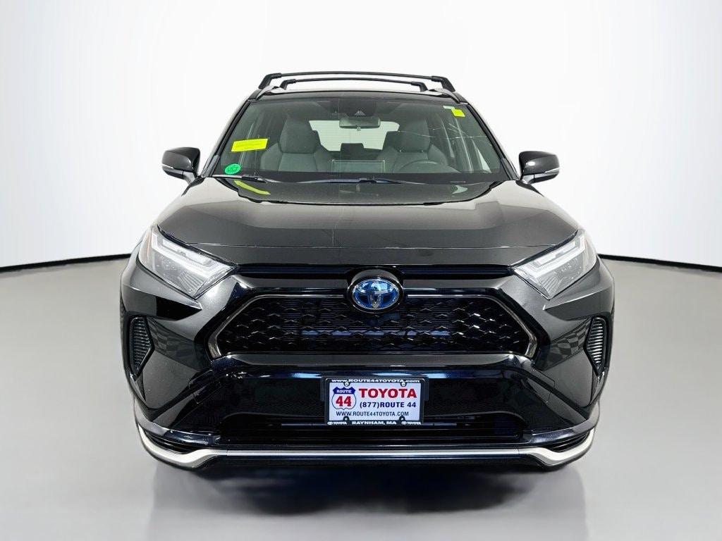 2024 Toyota RAV4 SE - Photo 11
