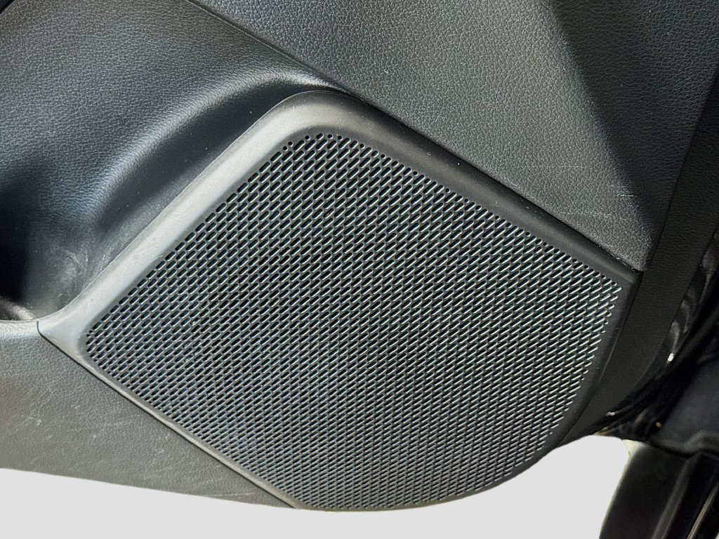 2023 Kia Soul LX - Photo 14