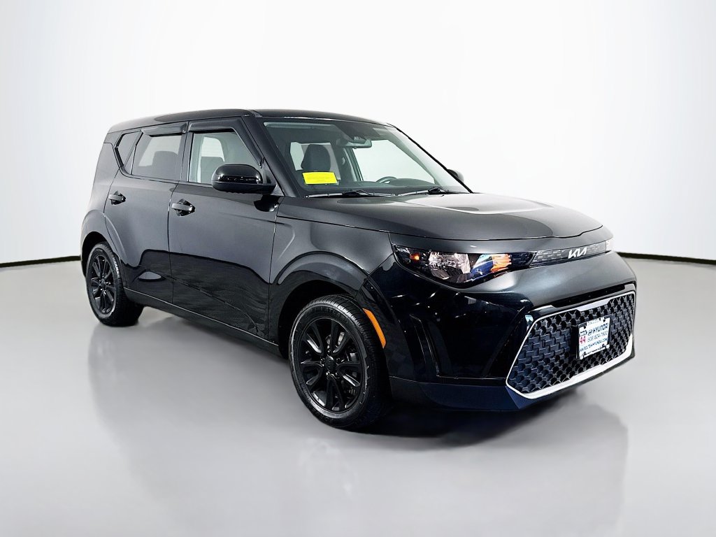 2023 Kia Soul LX - Photo 10