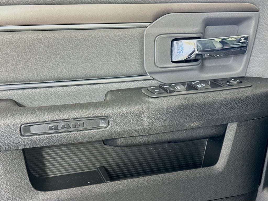 2022 RAM Ram 1500 Classic SLT - Photo 13