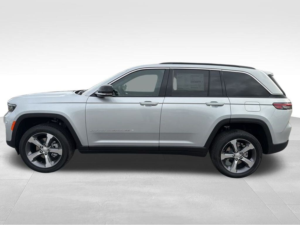 New 2025 Jeep Grand Cherokee LIMITED 4X4 Sport Utility