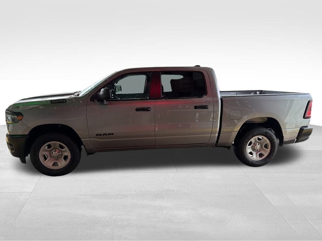 New 2026 Ram 1500 TRADESMAN CREW CAB 4X4 5'7 BOX Pickup