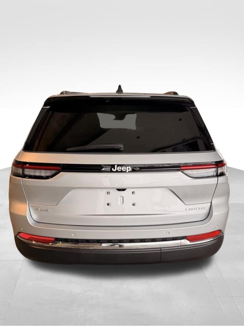 New 2025 Jeep Grand Cherokee LAREDO X 4X4 Sport Utility