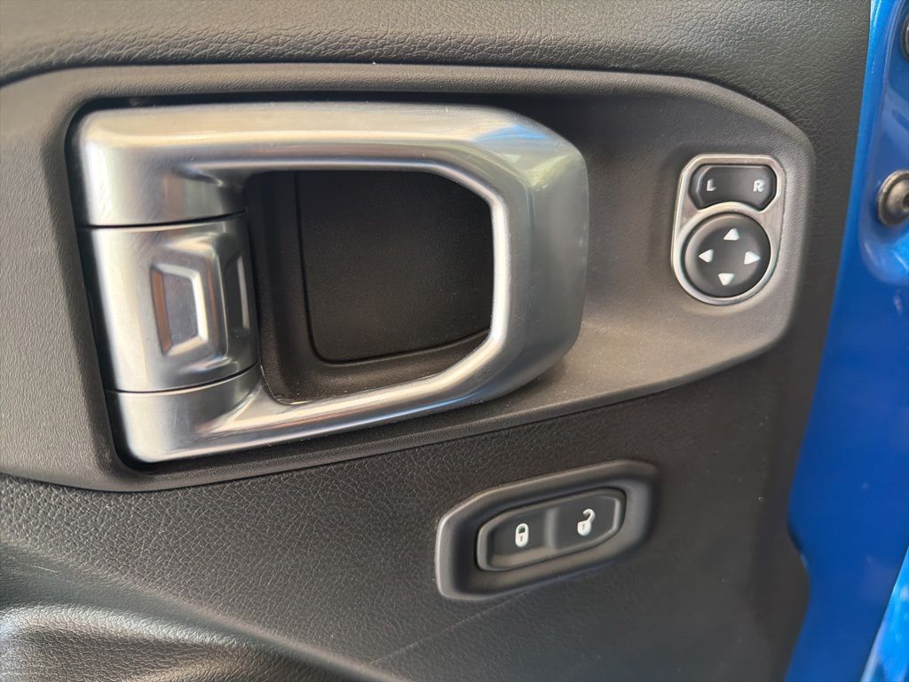 2023 Jeep Wrangler 4xe Willys 4XE - Photo 15
