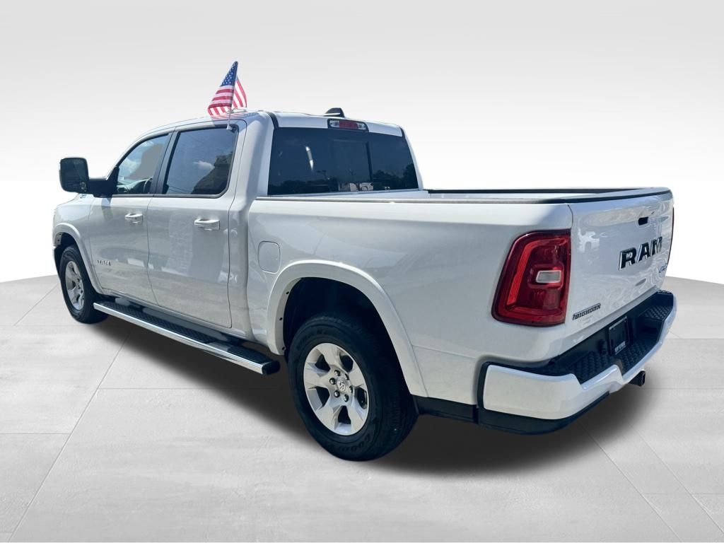 New 2025 Ram 1500 BIG HORN CREW CAB 4X4 5'7 BOX Pickup