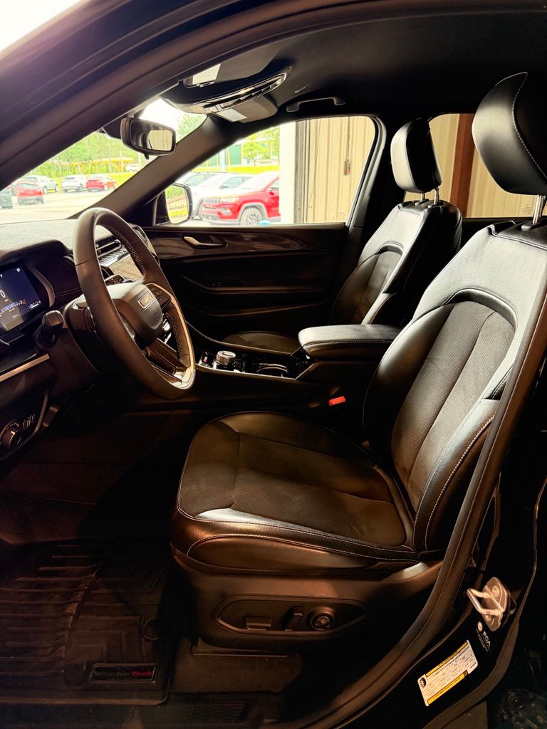 2023 Jeep Grand Cherokee Altitude - Photo 16