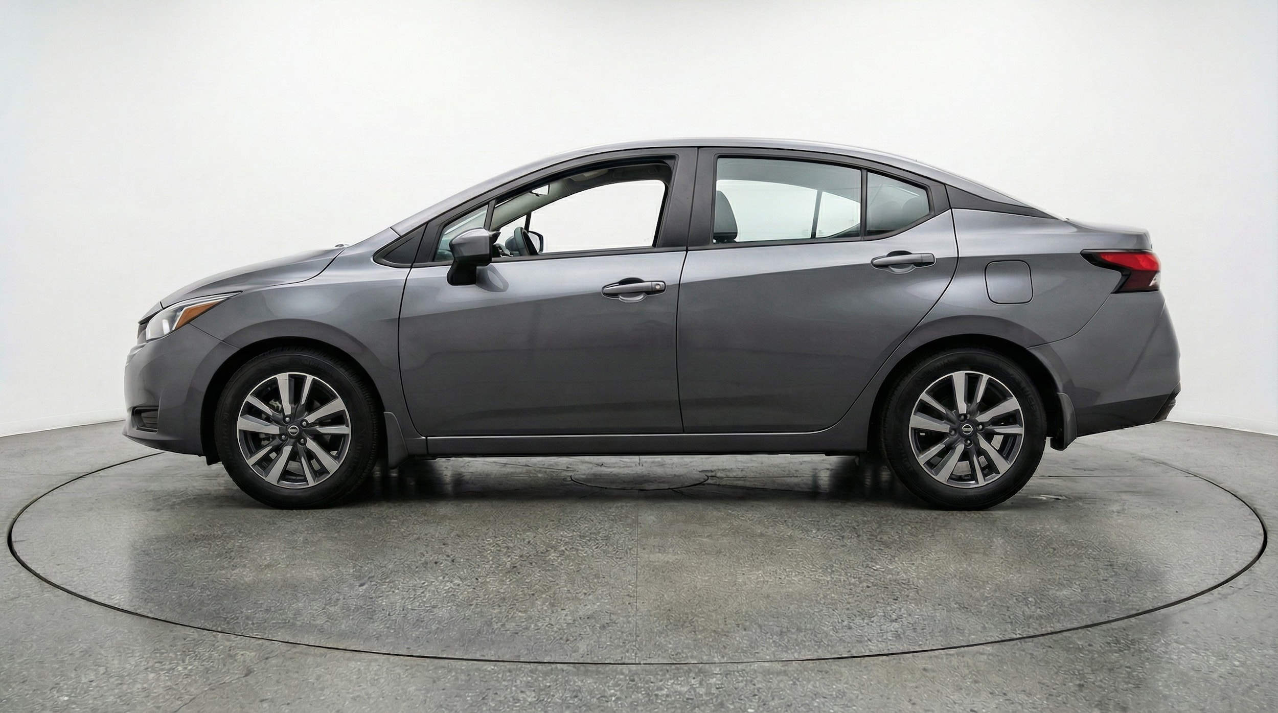 Thumbnail: 2025 Nissan Versa - 4