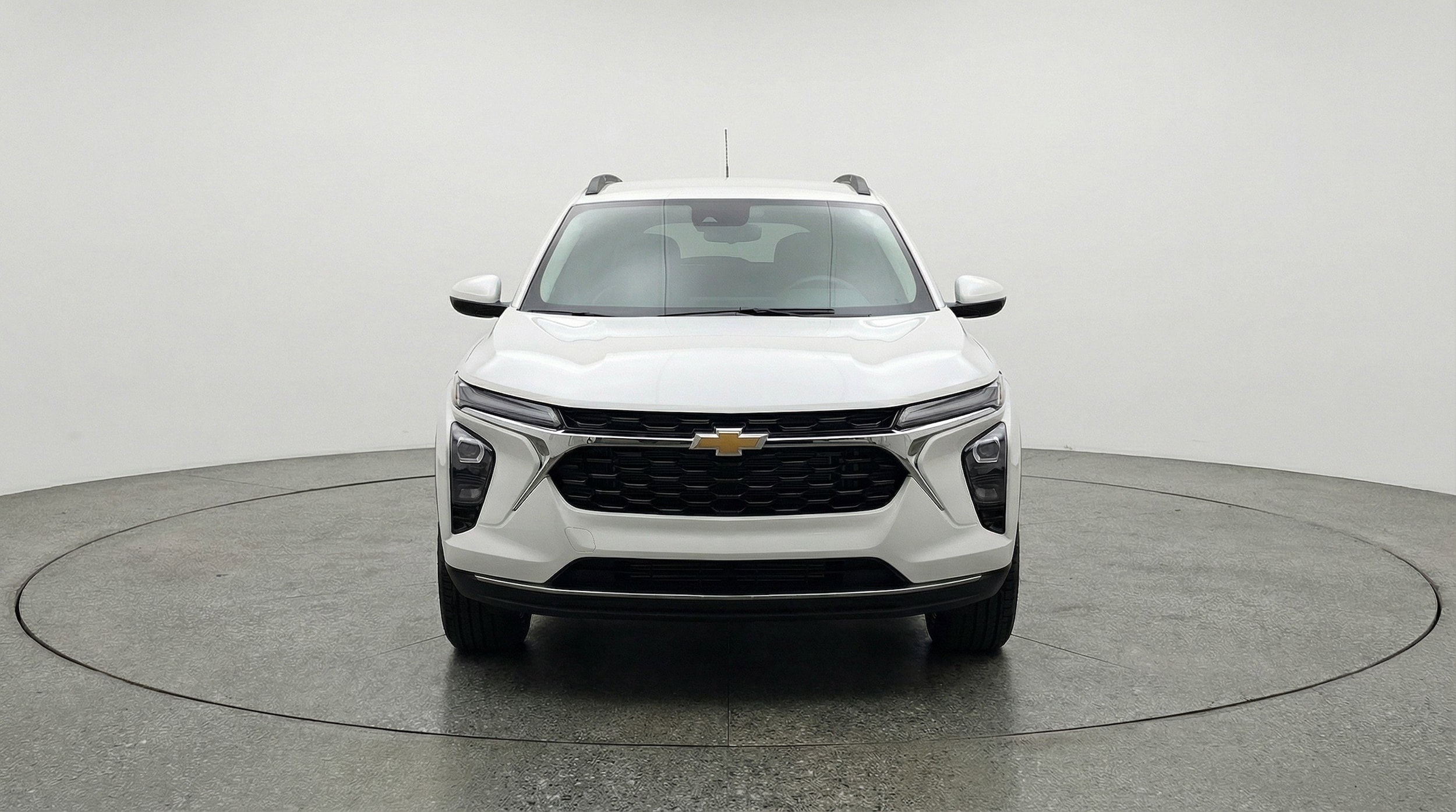 Thumbnail: 2025 Chevrolet Trax - 2