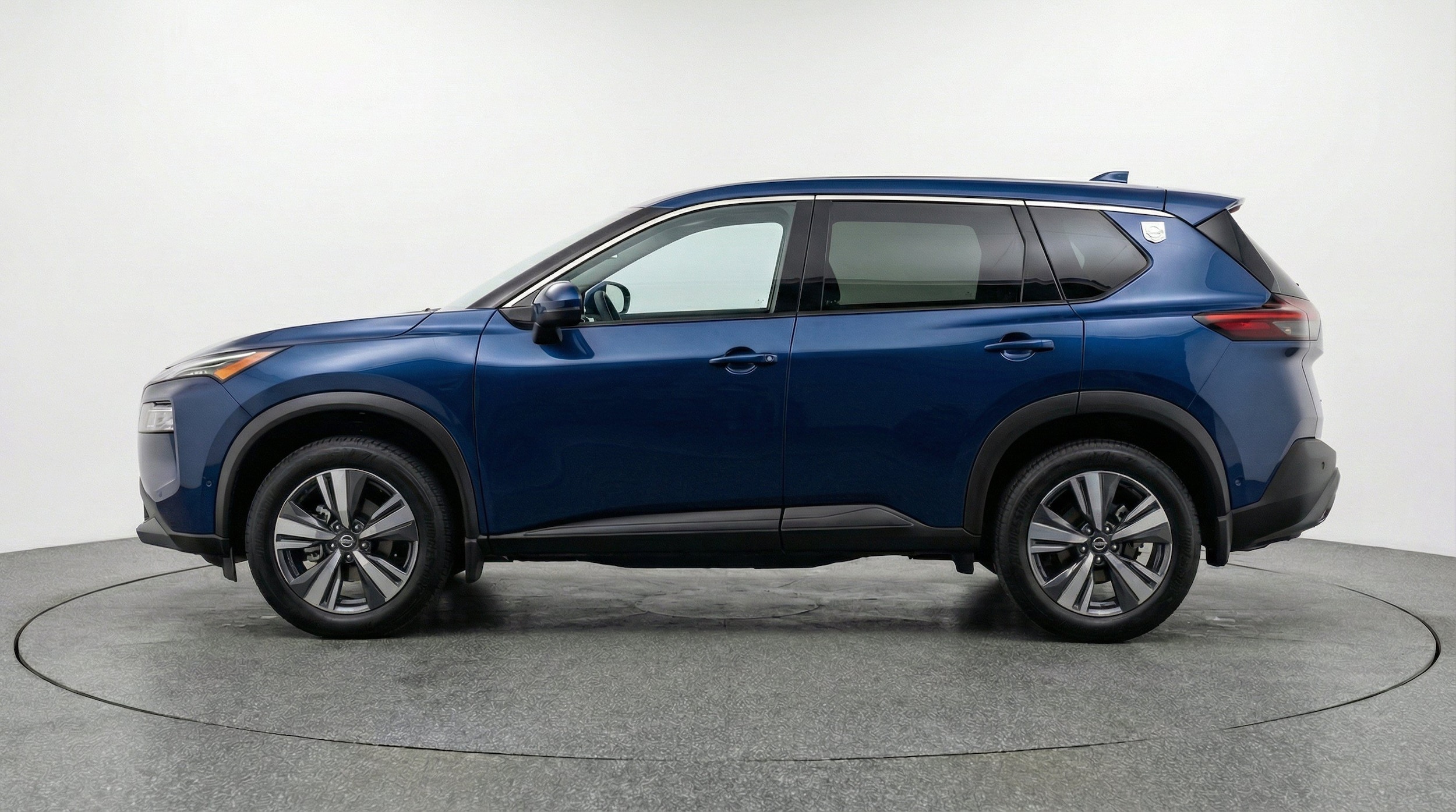 Thumbnail: 2026 Nissan Rogue - 5
