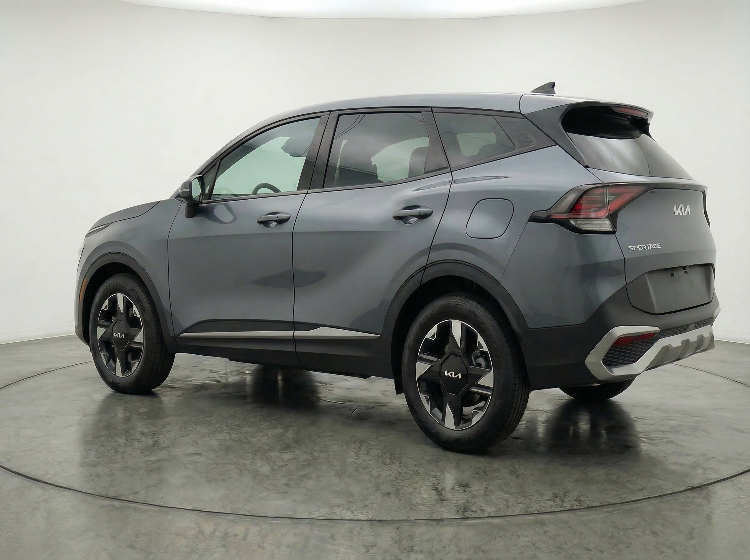 Thumbnail: 2026 Kia Sportage - 6