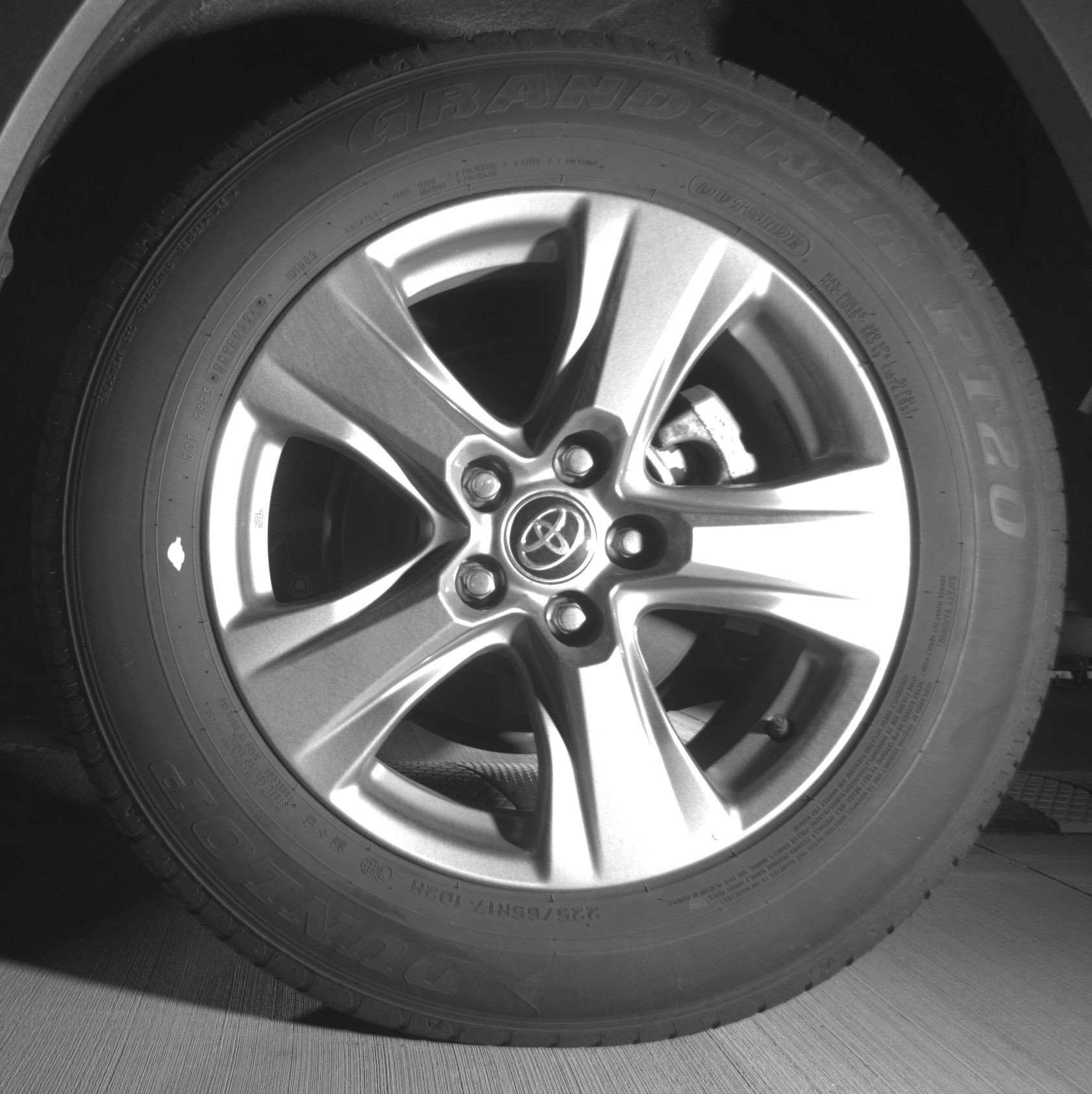 Thumbnail: 2024 Toyota RAV4 - 14