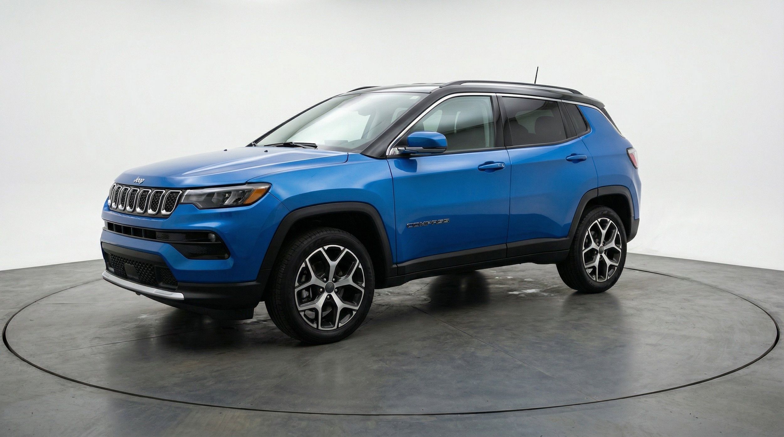 Thumbnail: 2025 Jeep Compass - 3